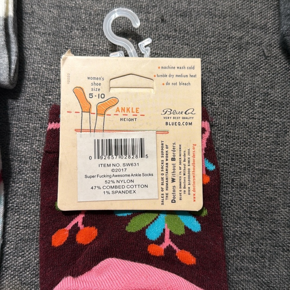 Assorted 5 pack Fun Patterned Socks Set - Picture 6 of 10